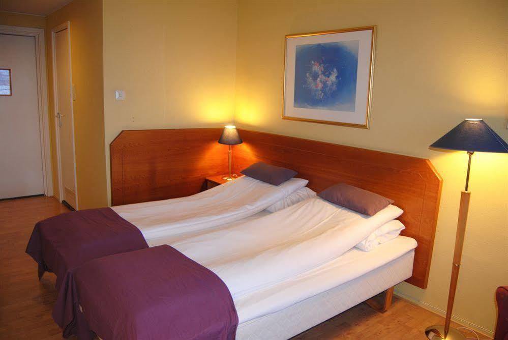 Bjerkvik Hotell Esterno foto